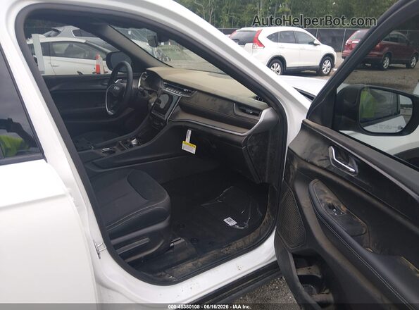 1C4RJGAG3SC348644 2025 JEEP GRAND CHEROKEE White Front interior view