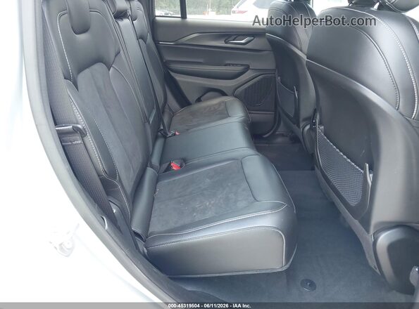 1C4RJGAG4SC290155 2025 JEEP GRAND CHEROKEE Silver Widok naklejki z numerem VIN
