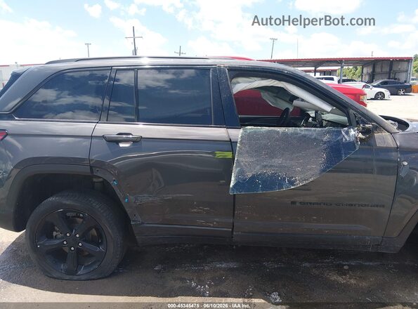 1C4RJGBG7PC663517 2023 JEEP GRAND CHEROKEE Gray Вид задньої частини салону