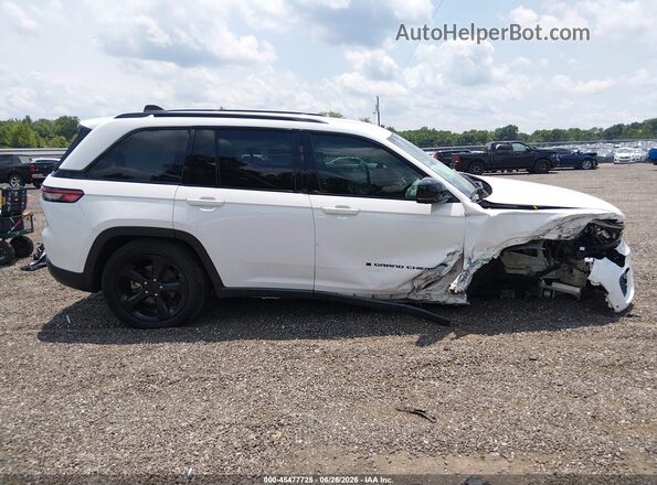 1C4RJGBG9PC535022 2023 JEEP GRAND CHEROKEE White Панорамний вид салону 360°