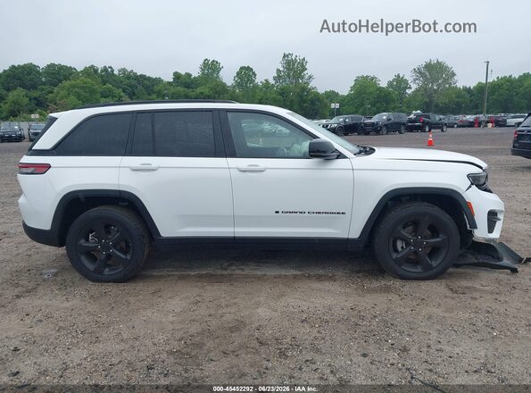 1C4RJHAG3PC594882 2023 JEEP GRAND CHEROKEE White Սալոնի հետևի տեսք