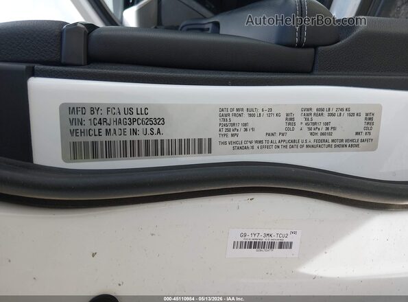 1C4RJHAG3PC625323 2023 JEEP GRAND CHEROKEE White Engine compartment view