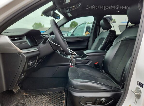 1C4RJHAG3RC706129 2024 JEEP GRAND White Vista interior delantera