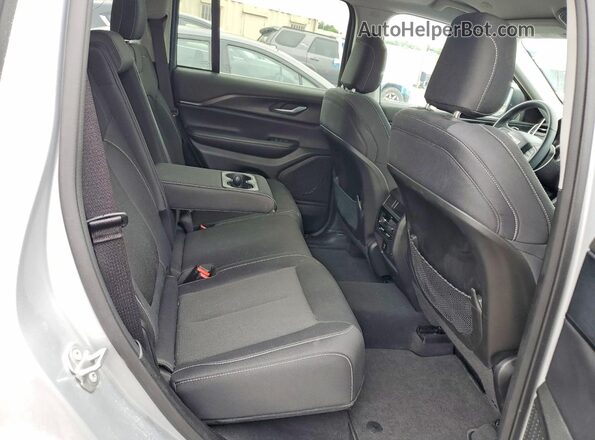 1C4RJHAG4PC537672 2023 JEEP CHEROKEE Silver Вид задньої частини салону