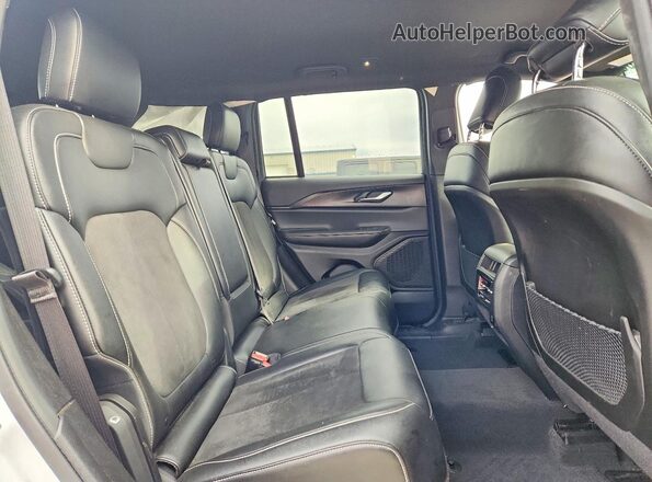 1C4RJHAG8P8852154 2023 JEEP GRAND White Սալոնի հետևի տեսք