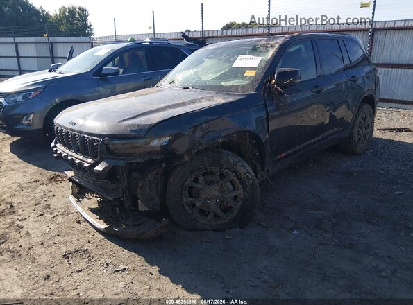 1C4RJHAG9SC370752 2025 JEEP GRAND CHEROKEE Black Առջևի ձախ երեք քառորդ տեսարան