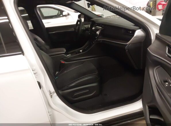 1C4RJHAR3TC201278 2026 JEEP GRAND CHEROKEE White Vista interior delantera