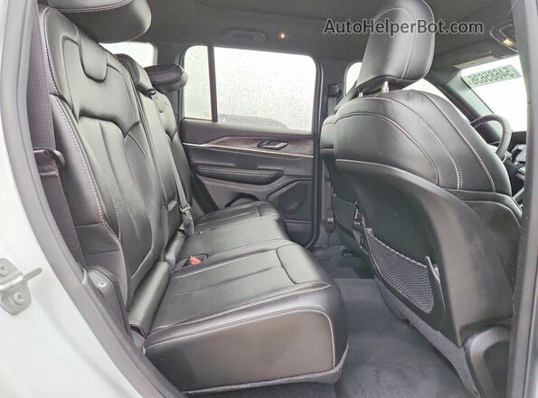 1C4RJHBG0RC201129 2024 JEEP GRAND White Вид задньої частини салону