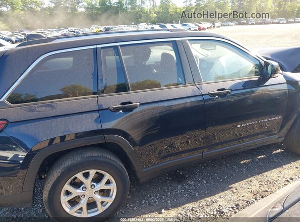 1C4RJHBG1P8845481 2023 JEEP GRAND CHEROKEE Black Rear interior view