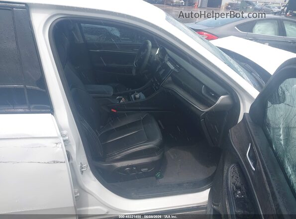 1C4RJHBG3RC701768 2024 JEEP GRAND CHEROKEE White წინა სალონის ხედი