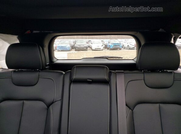 1C4RJHBG5SC360427 2025 JEEP GRAND White უკანა სავარძლების ხედი