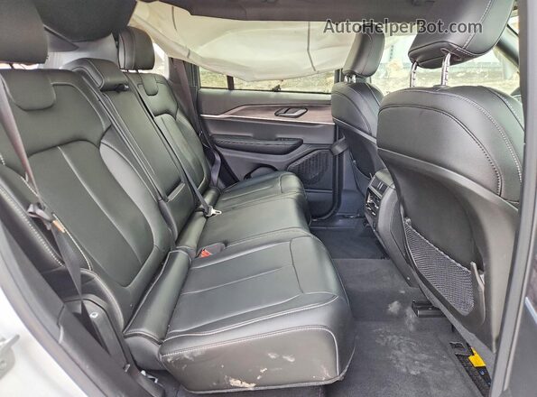 1C4RJHBG8SC320214 2025 JEEP GRAND White Rear interior view