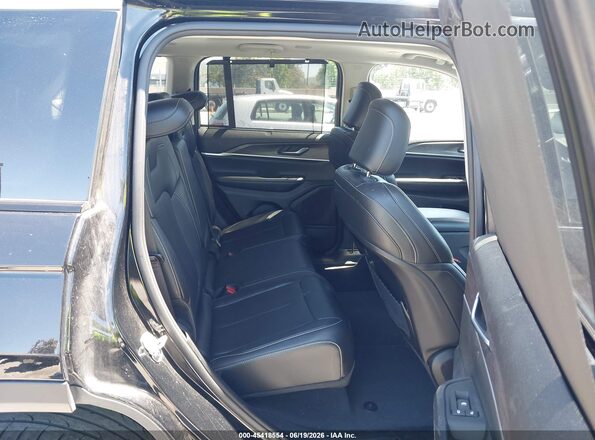 1C4RJHBG9PC621825 2023 JEEP GRAND CHEROKEE Black VIN კოდის სტიკერის ხედი