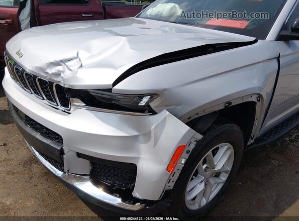 1C4RJKAG2R8919959 2024 JEEP GRAND CHEROKEE L Серебряный Вид спереди
