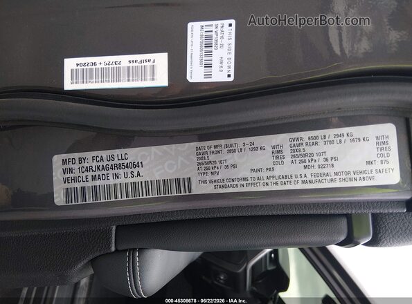 1C4RJKAG4R8540641 2024 JEEP GRAND CHEROKEE L Gray Շարժիչի բաժամունքի տեսք