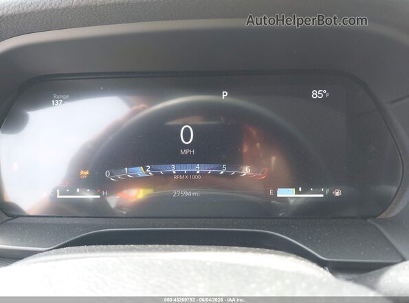 1C4RJKAG7P8858735 2023 JEEP GRAND CHEROKEE L Gray Widok tylnych siedzeń