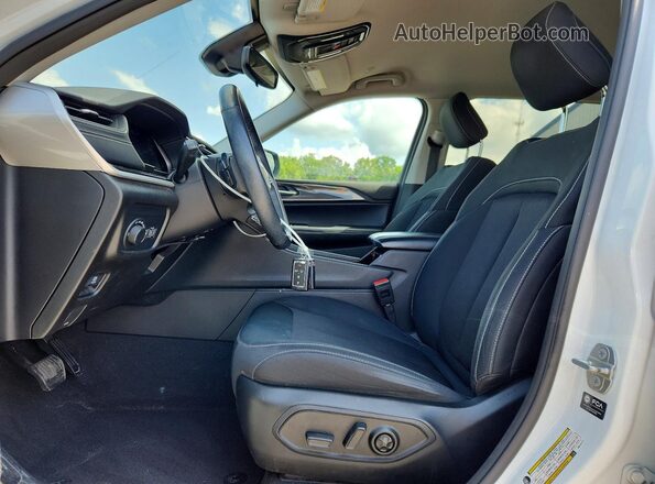 1C4RJKAGXM8151771 2021 JEEP GRAND White Vista interior delantera