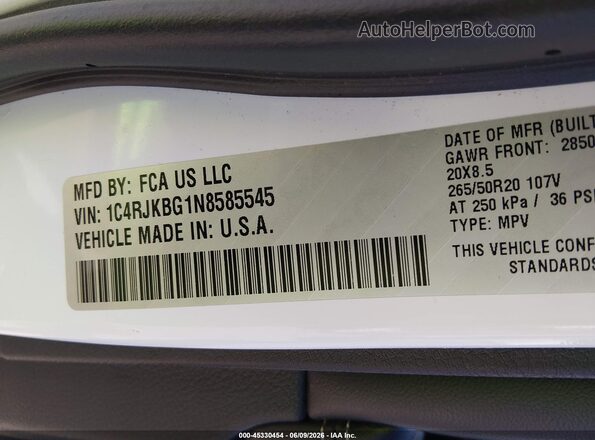 1C4RJKBG1N8585545 2022 JEEP GRAND CHEROKEE L White Engine compartment view