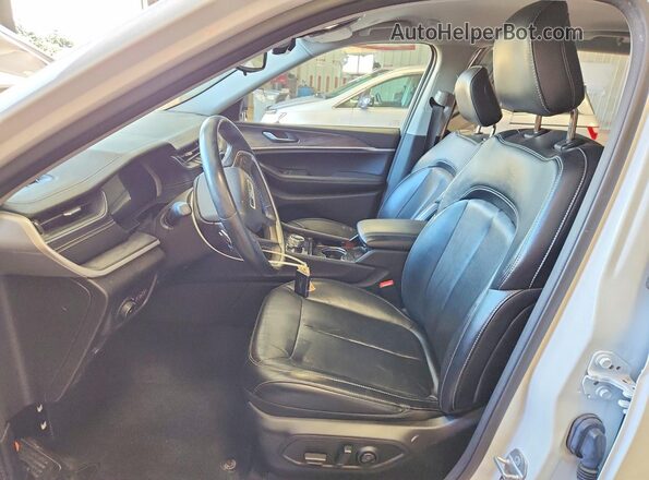 1C4RJKBG5M8132544 2021 JEEP GRAND White წინა სალონის ხედი