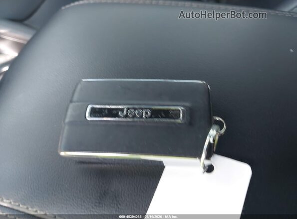 1C4RJKBG6R8565281 2024 JEEP GRAND CHEROKEE L Silver Առջևի վահանակի տեսք