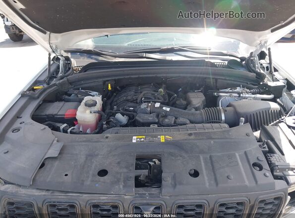 1C4RJKBG7P8702175 2023 JEEP GRAND CHEROKEE L White Հետևի տեսք