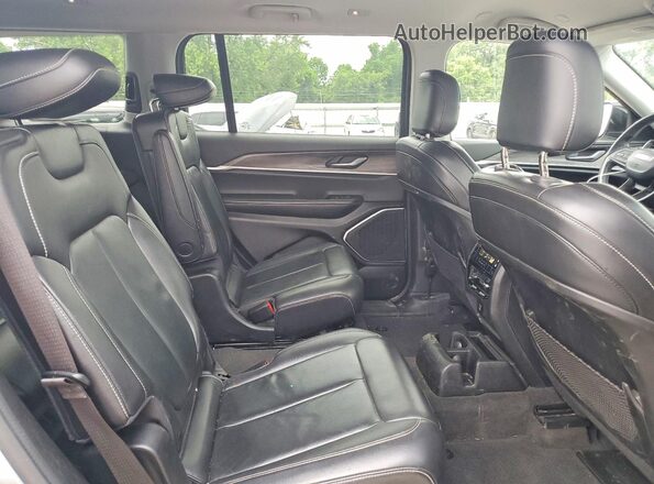 1C4RJKBG8N8550842 2022 JEEP GRAND Silver Vista de los asientos traseros