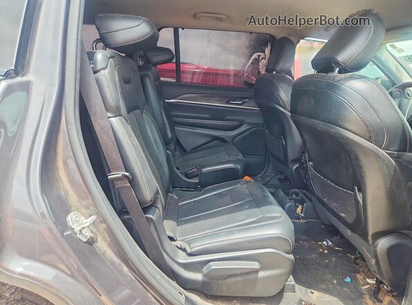 1C4RJKBG8P8713539 2023 JEEP GRAND Gray უკანა სალონის ხედი
