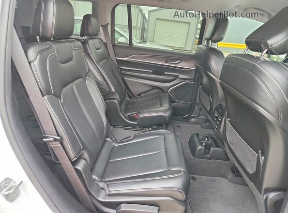 1C4RJKBG9M8161674 2021 JEEP GRAND White Սալոնի հետևի տեսք