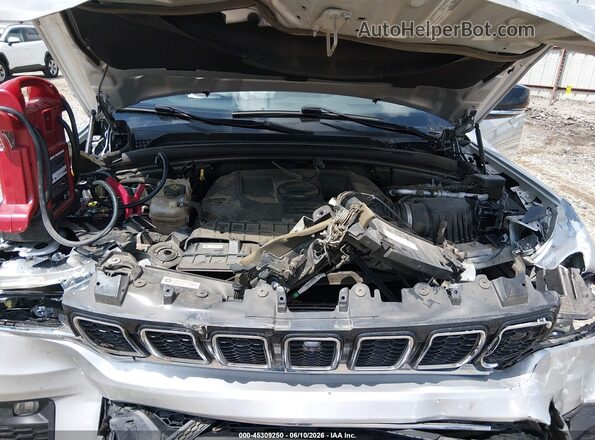 1C4RJKDG4M8155990 2021 JEEP GRAND CHEROKEE L Серебряный Вид сзади