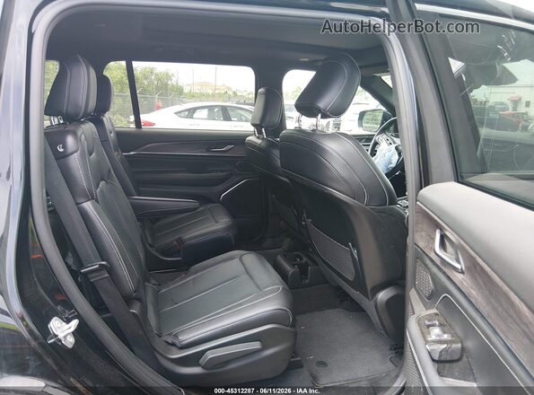 1C4RJKDG7P8700360 2023 JEEP GRAND CHEROKEE L Black Vista de la etiqueta del VIN