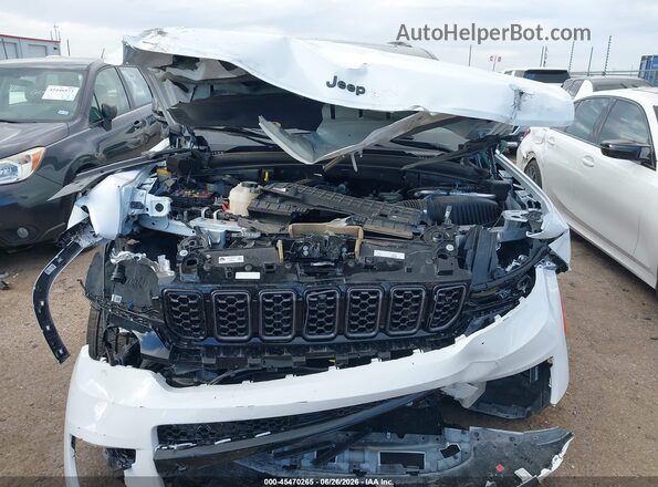 1C4RJKEG5S8769832 2025 JEEP GRAND CHEROKEE L White Front view