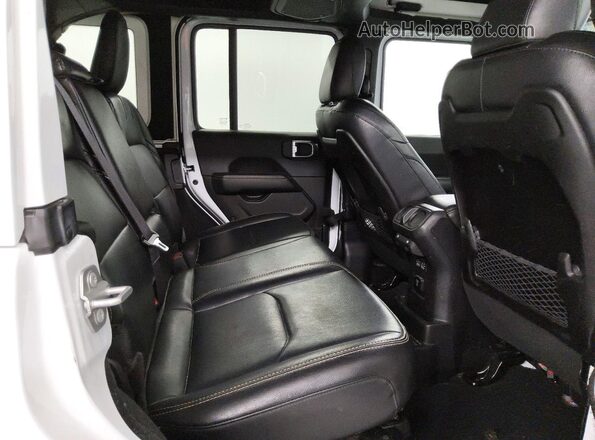 1C4RJXP64RW370076 2024 JEEP WRANGLER White უკანა სალონის ხედი