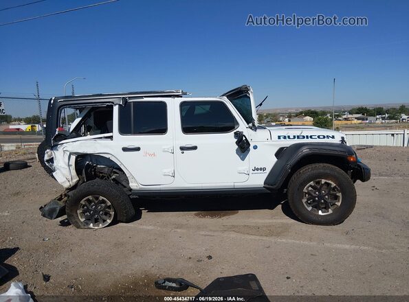 1C4RJXR60RW269663 2024 JEEP WRANGLER White Rear interior view