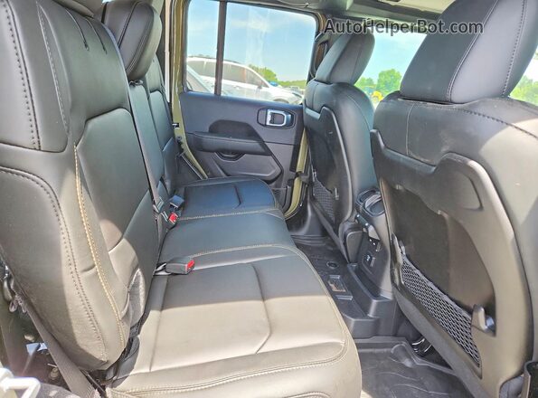 1C4RJXSJ8SW545155 2025 JEEP WRANGLER Green Rear interior view