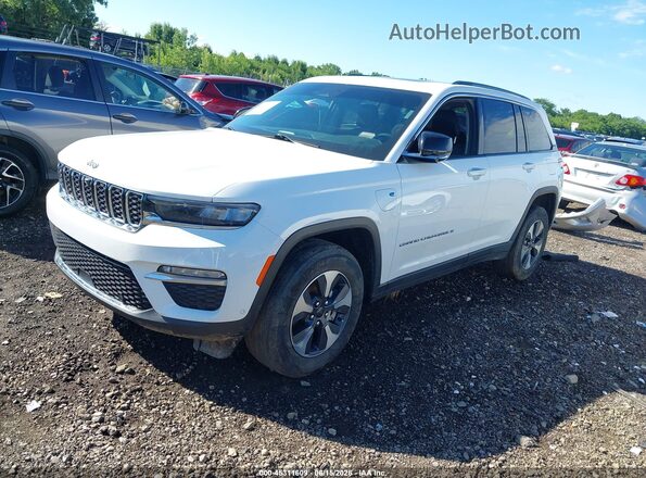 1C4RJYB61PC551812 2023 JEEP GRAND CHEROKEE 4XE White Առջևի ձախ երեք քառորդ տեսարան