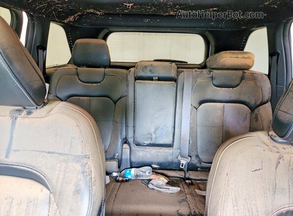 1C4RJYB64RC129276 2024 JEEP GRAND White Vista de los asientos traseros