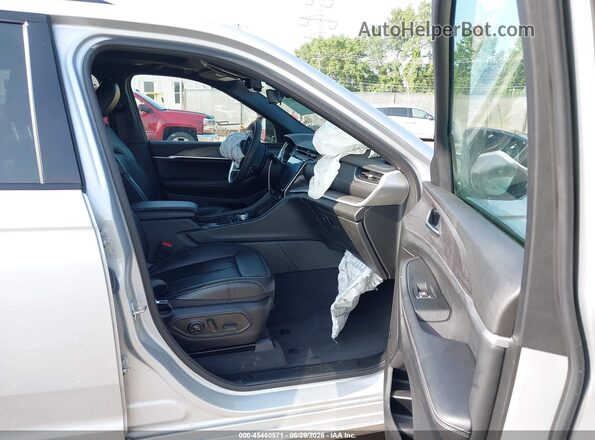 1C4RJYB66S8653537 2025 JEEP GRAND CHEROKEE 4XE Silver Սալոնի դիմացի տեսք