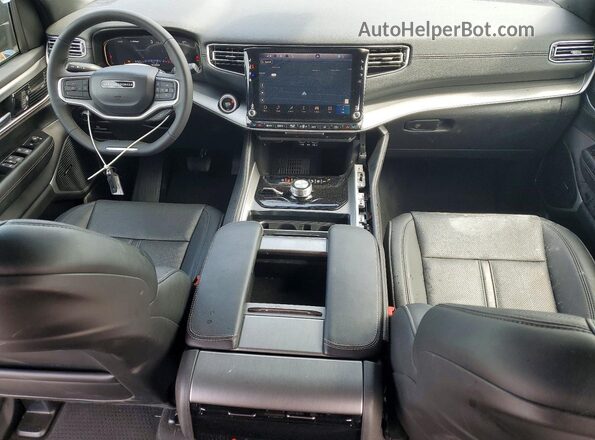 1C4SJSBP0TS158875 2026 JEEP GRAND Black Вид панелі приладів