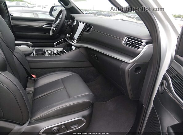 1C4SJSBP9SS530728 2025 JEEP WAGONEER L Gray Vista interior delantera