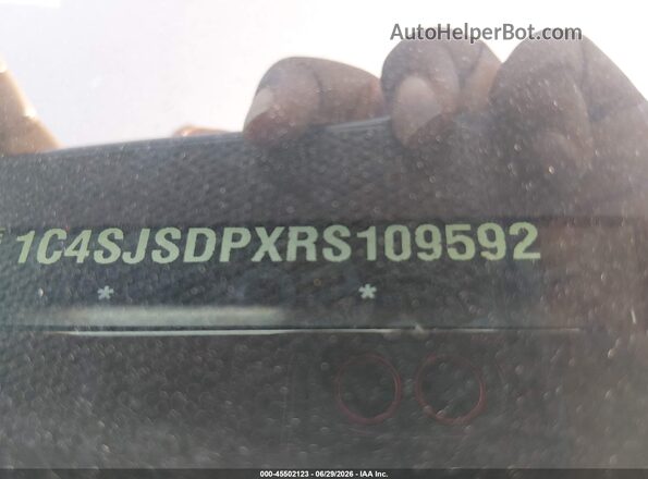 1C4SJSDPXRS109592 2024 JEEP WAGONEER L Black Vista del compartimento del motor