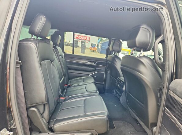 1C4SJUBP8RS135669 2024 JEEP WAGONEER Black Vista interior trasera