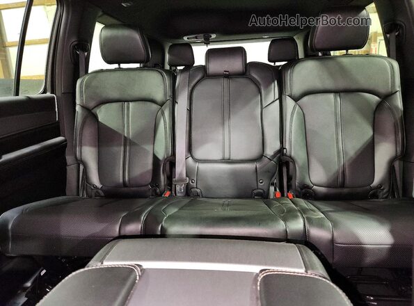 1C4SJVBP4SS527270 2025 JEEP WAGONEER Silver Вид задніх сидінь