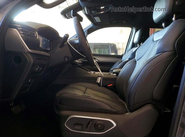 1C4SJVBP7TS179871 2026 JEEP GRAND Gray Vista interior delantera
