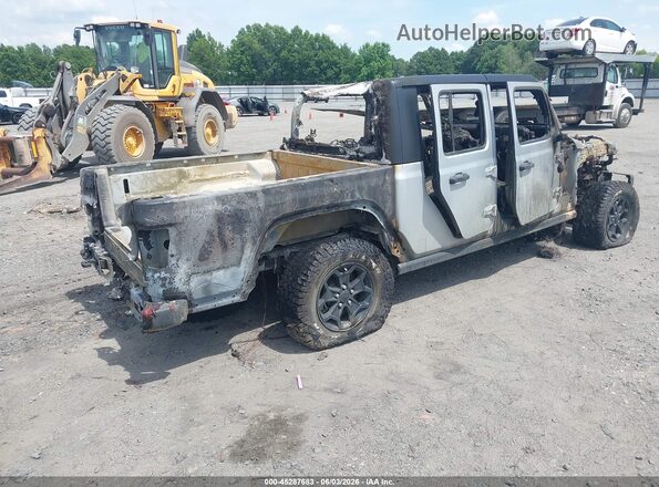 1C6HJTAG0NL142875 2022 JEEP GLADIATOR Серебряный Задняя правая четверть
