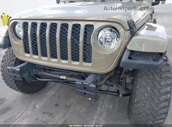 1C6HJTAG1LL193444 2020 JEEP GLADIATOR Tan Front view