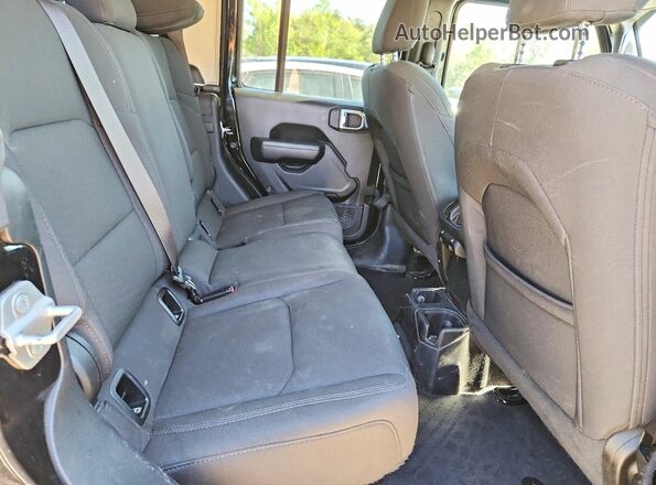 1C6HJTAG3PL514468 2023 JEEP GLADIATOR Black Rear seats view