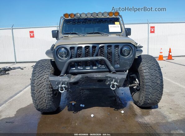 1C6HJTAG8LL160795 2020 JEEP GLADIATOR Green Սալոնի հետևի տեսք