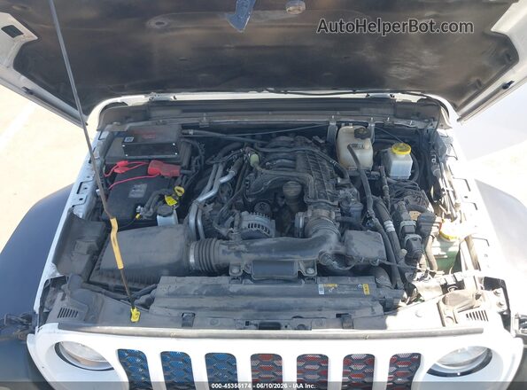 1C6HJTAG9PL523840 2023 JEEP GLADIATOR White Հետևի տեսք