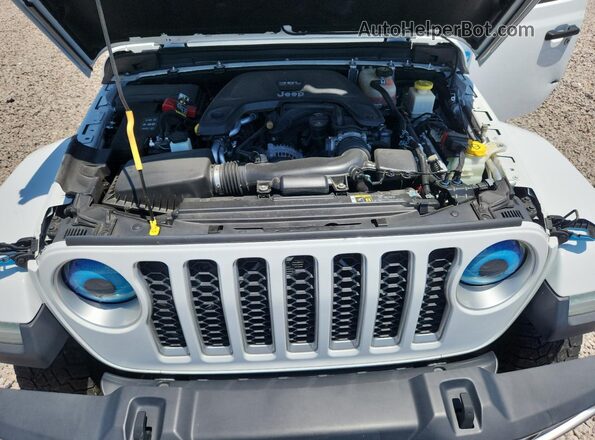 1C6HJTFG3LL132976 2020 JEEP GLADIATOR White უკანა სალონის ხედი