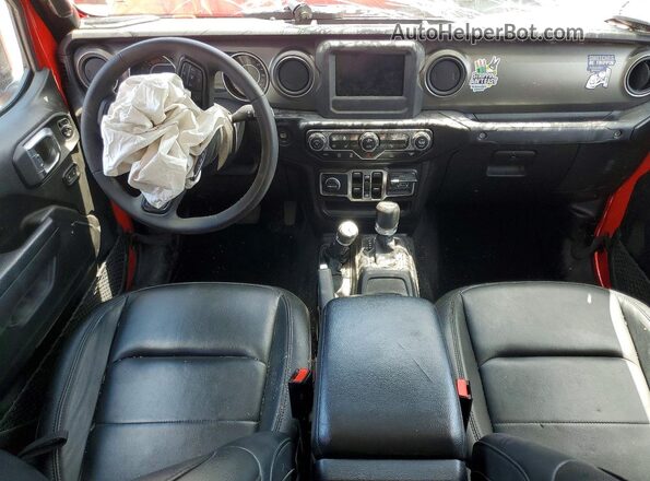 1C6JJTAM8PL594762 2023 JEEP GLADIATOR Red Вид панелі приладів